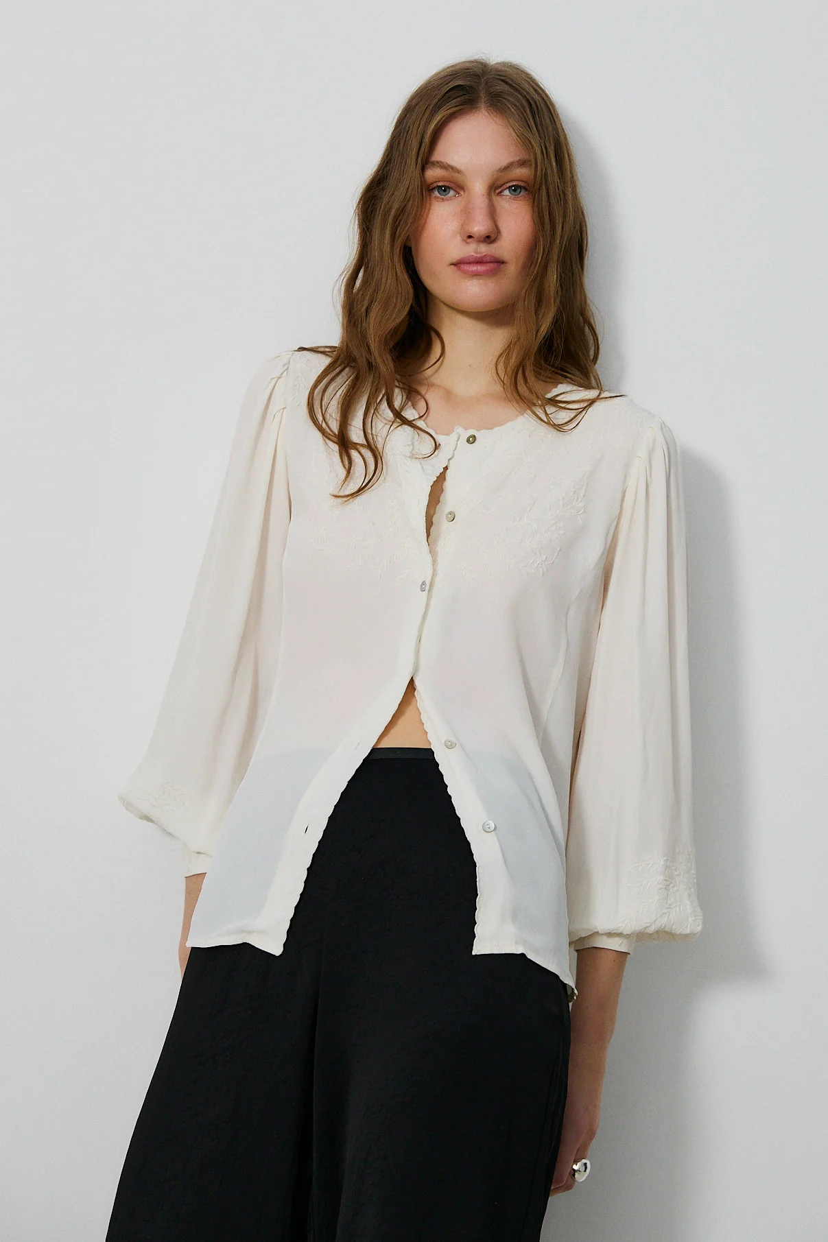 ALMA | Ecru Embroidered Blouse - Image 3