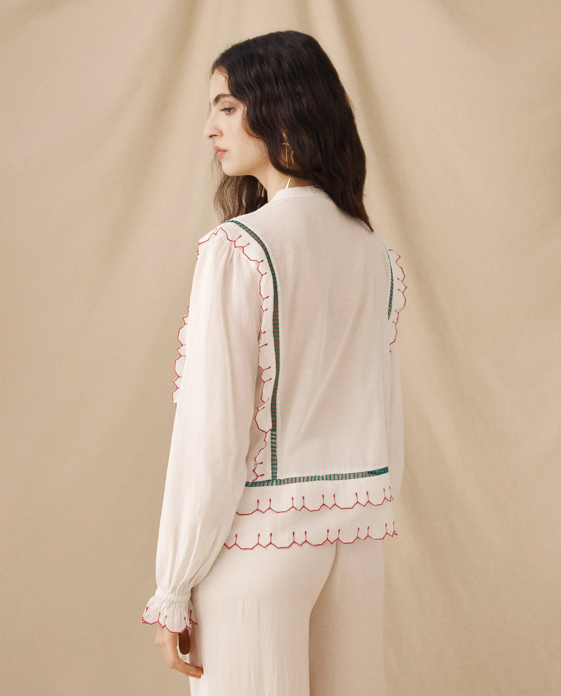 BILLIE | White Blouse with Geometric Embroidery - Image 4