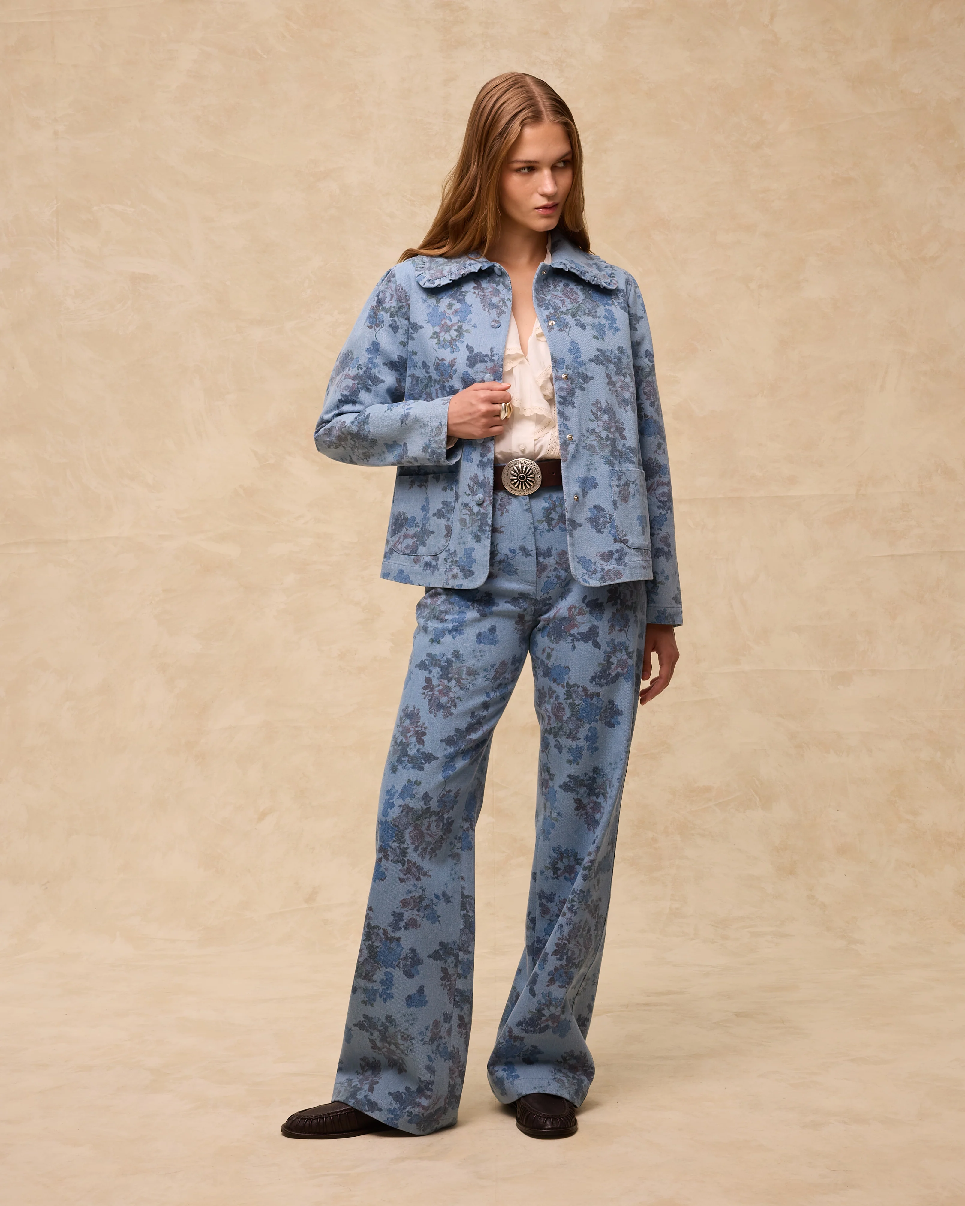 CONNIE | Blue Floral Printed Cotton Jacket - Image 5