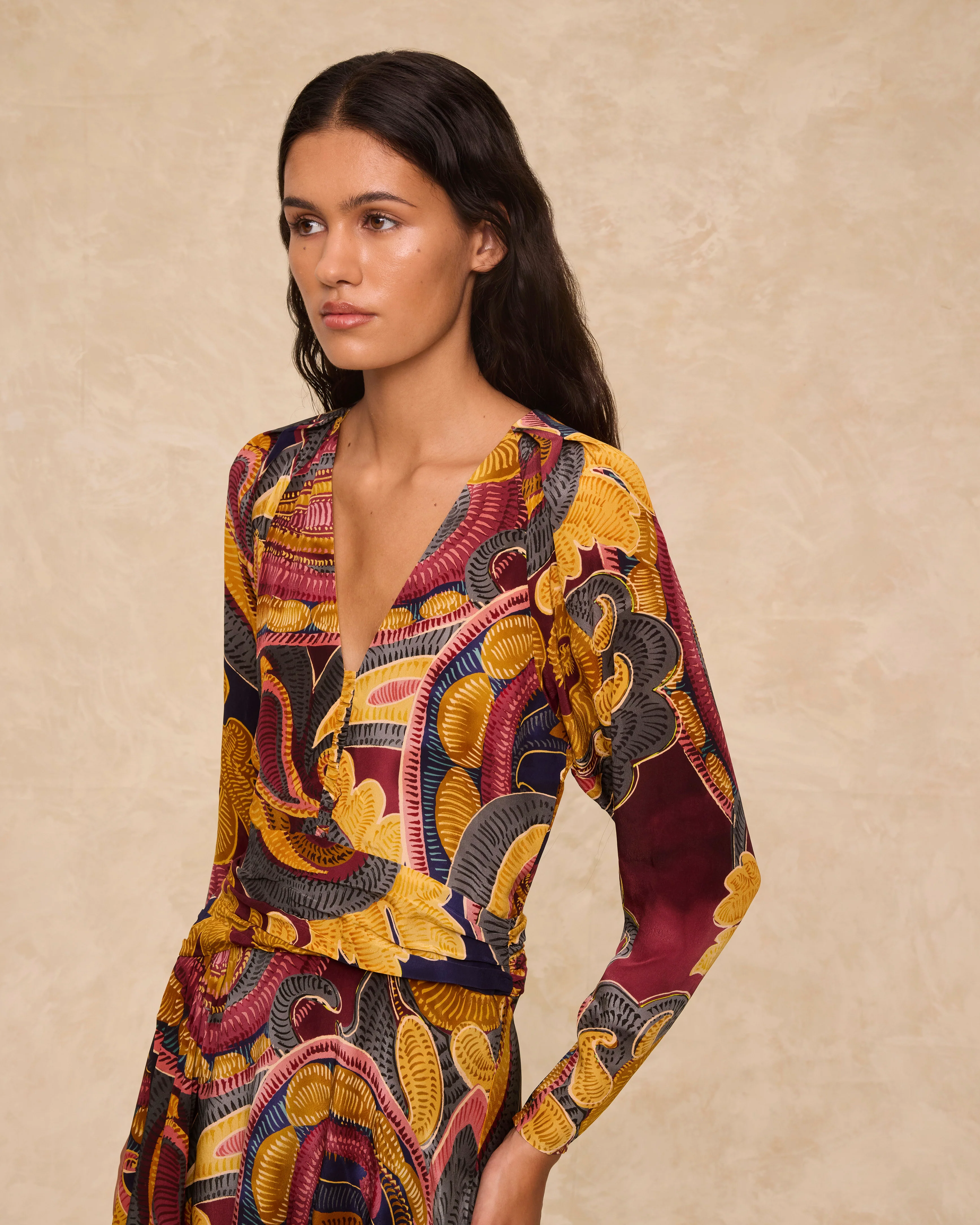 FLAVIE | Golden Short Paisley Print Dress - Image 3