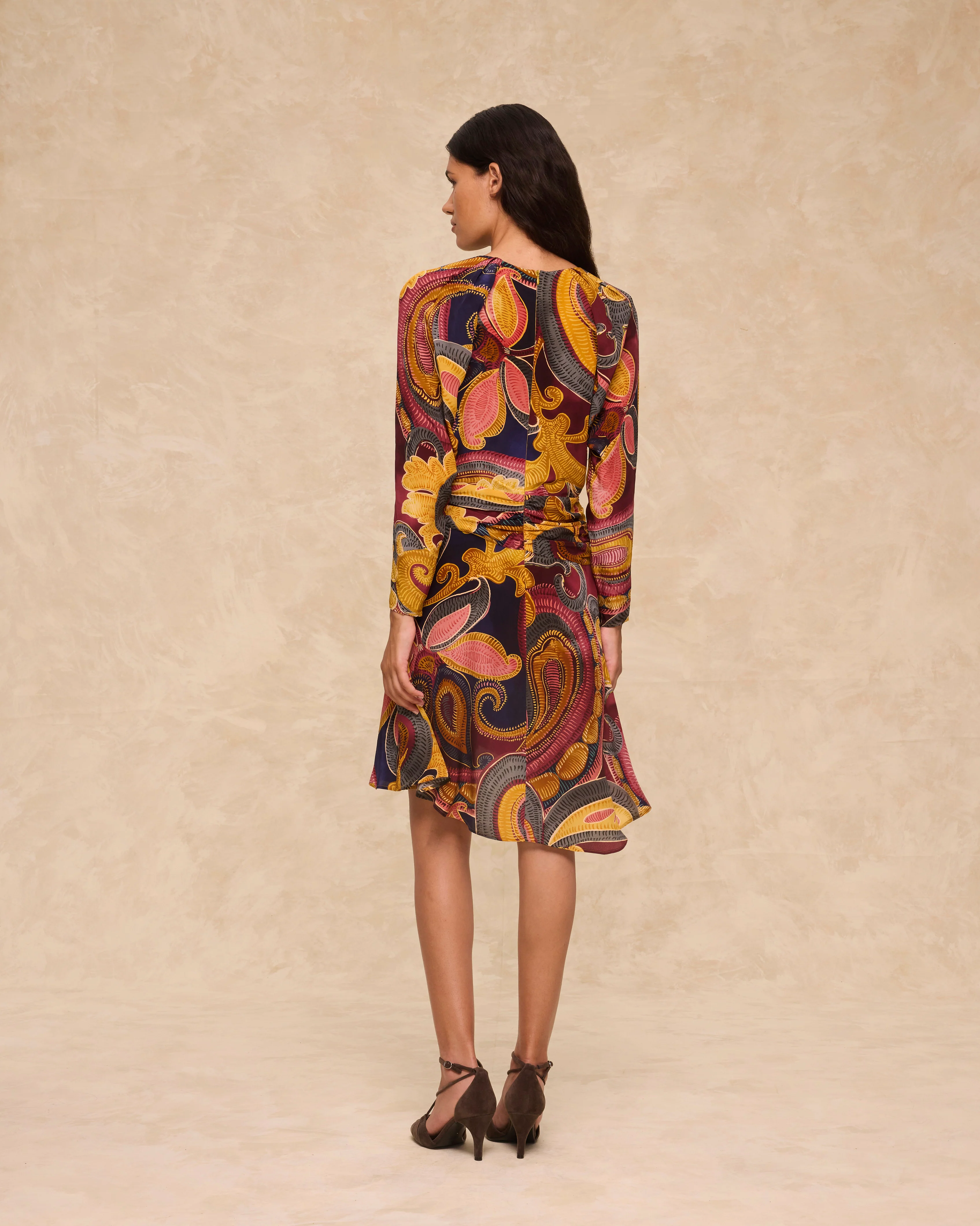 FLAVIE | Golden Short Paisley Print Dress - Image 4