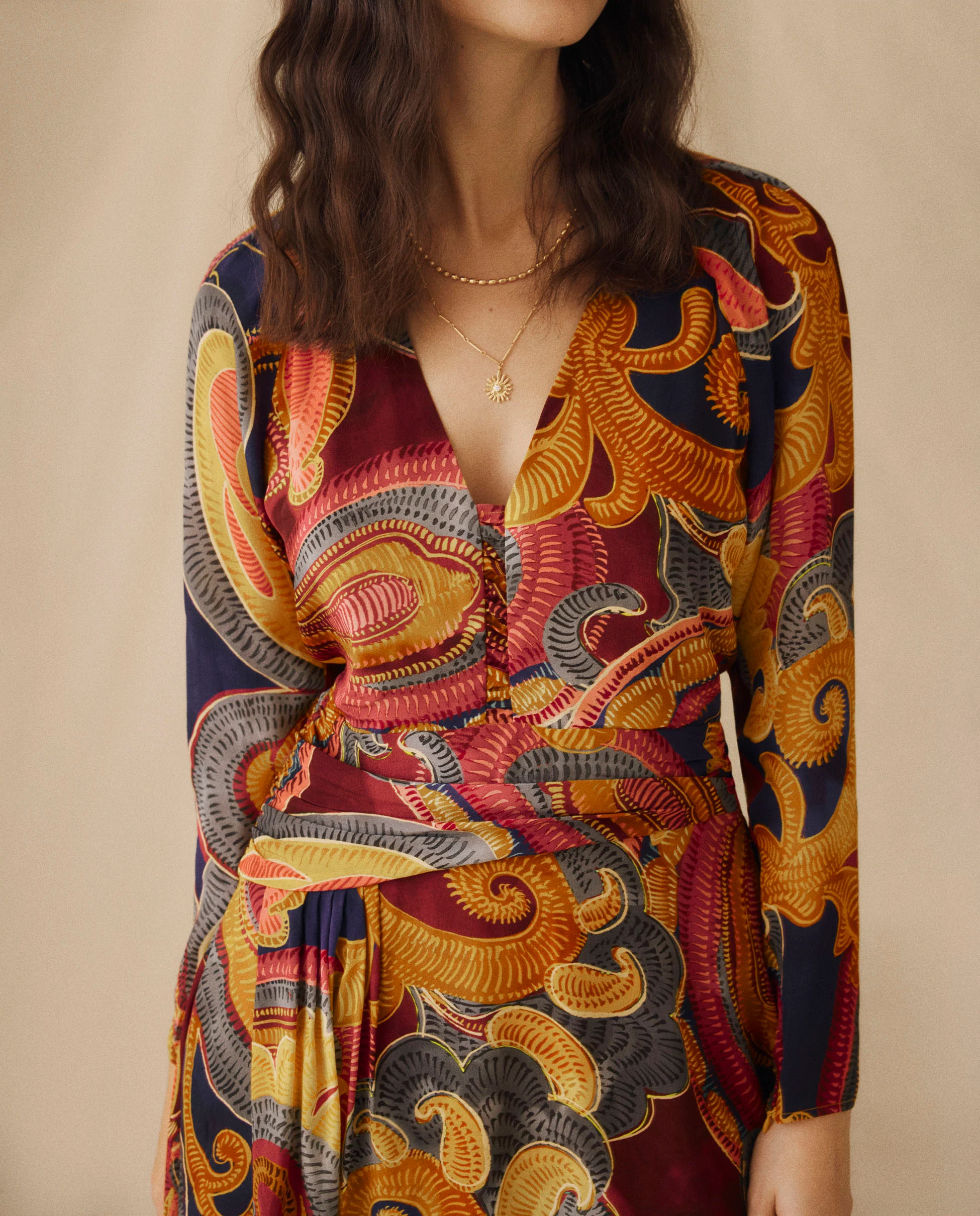 FLAVIE | Golden Short Paisley Print Dress - Image 7