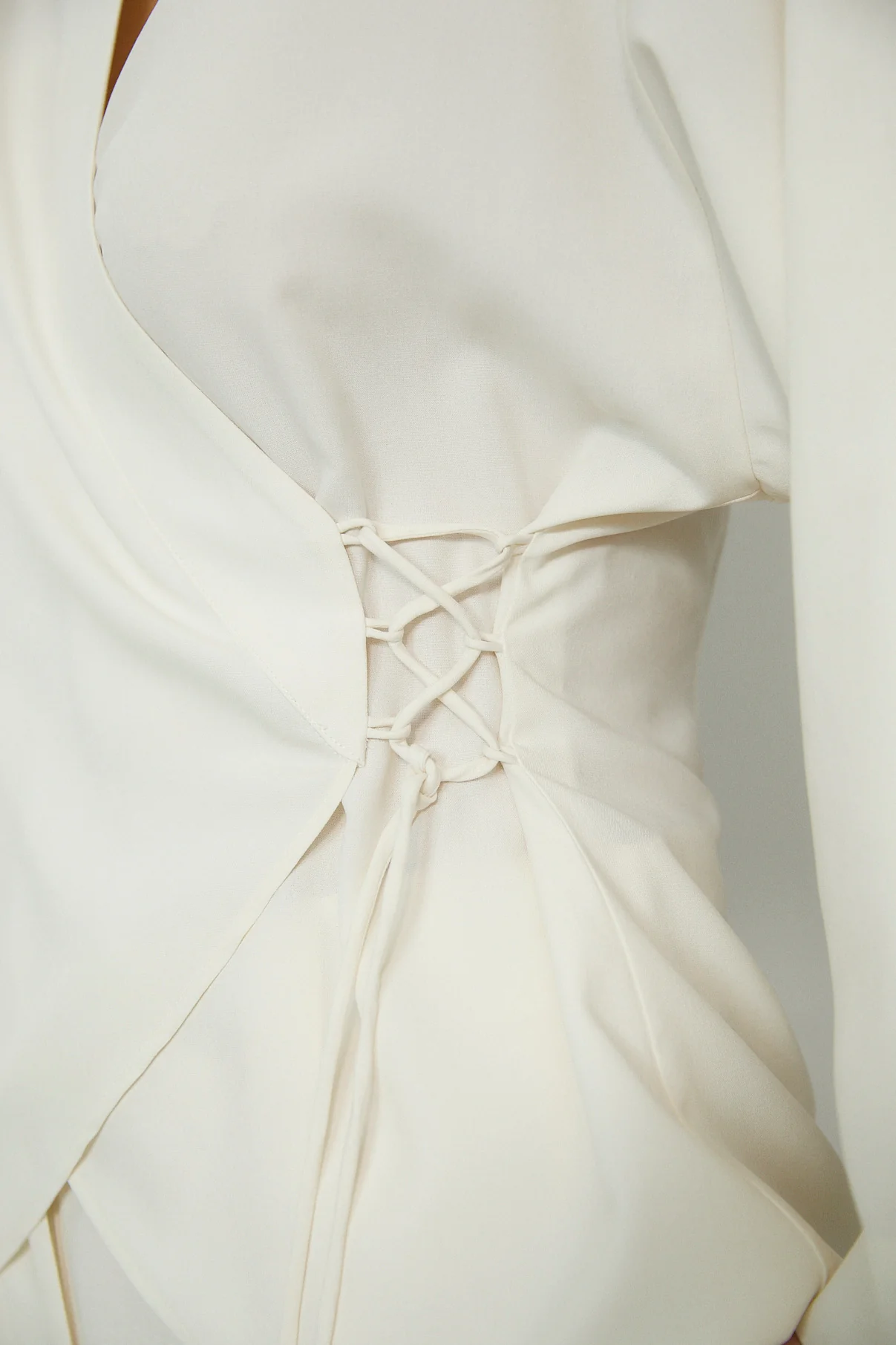 LOURDES | Off White Silk Wrap Blazer - Image 3