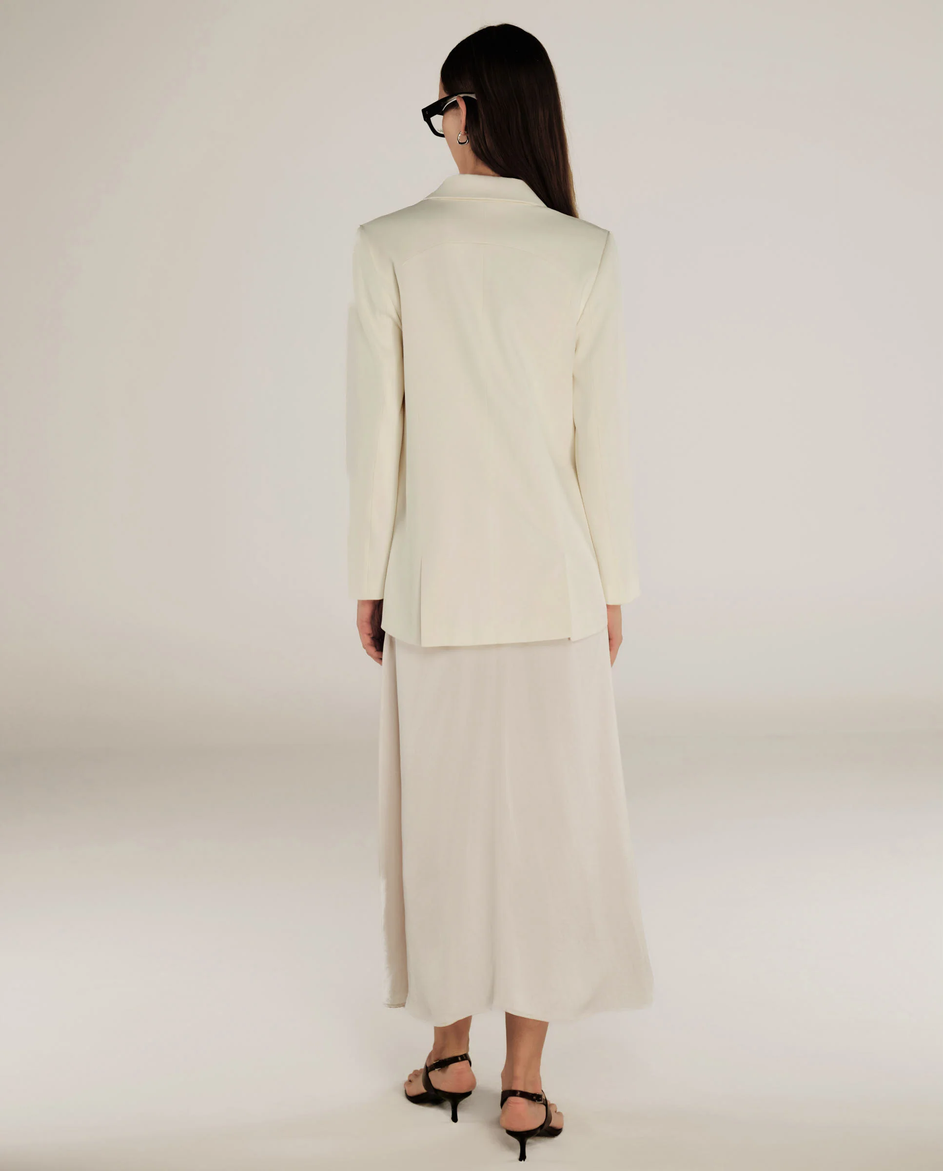 PARUL | Cream Relaxed Fit Structured Blazer - Image 4